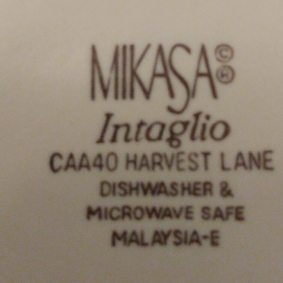 Vintage Mikasa Intaglio Harvest Lane Flat Bottom Coffee Mug (2) - Picture 4 of 6